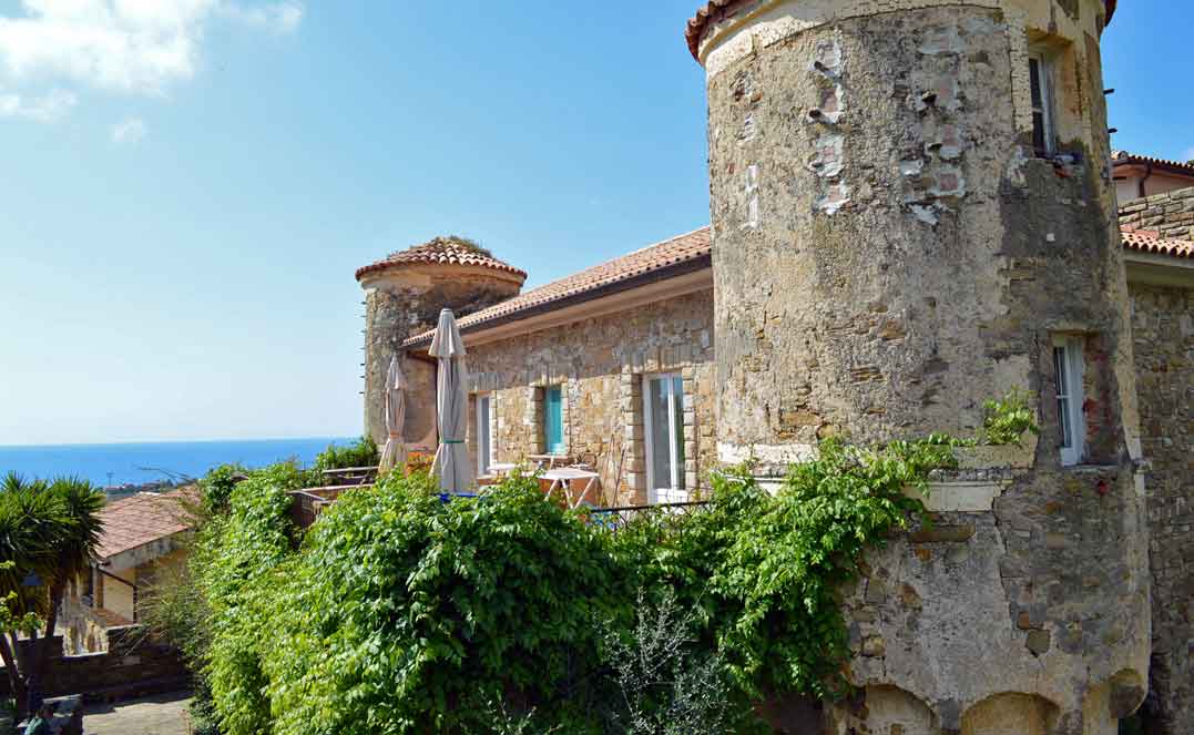 Blick vom Agriturismo San Andrea aufs Meer