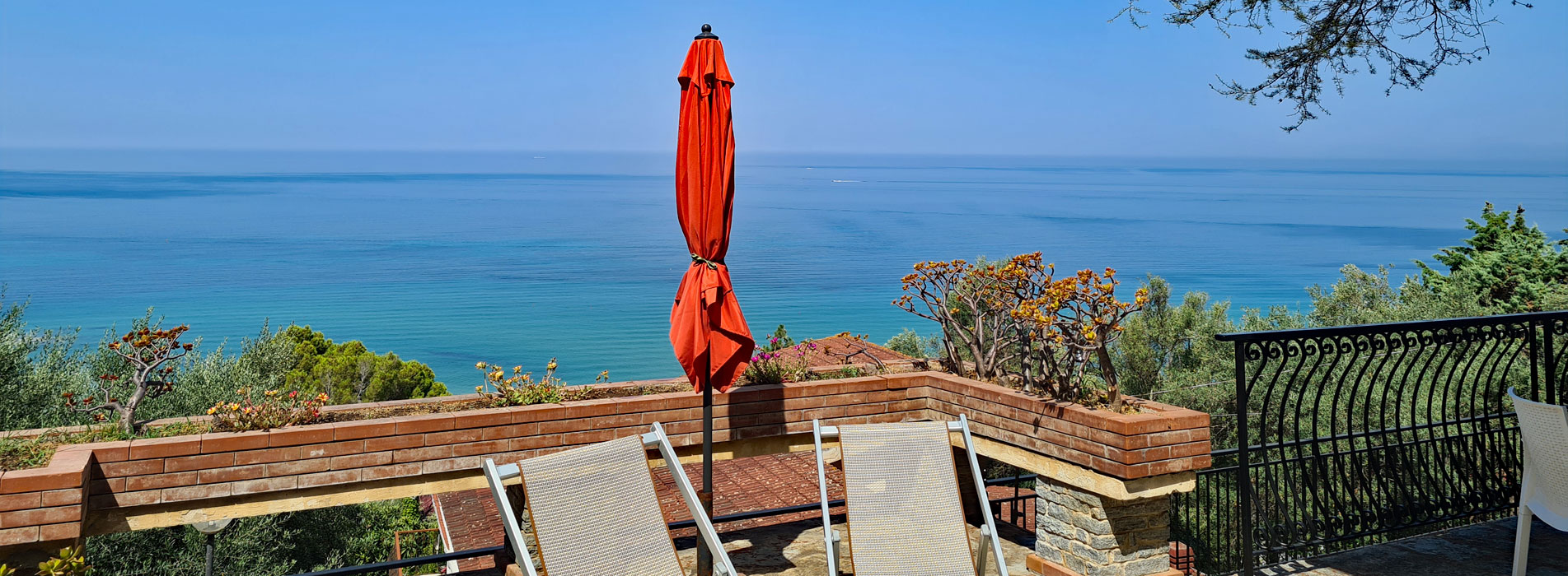 Casa Pozzillo, Ferienwohnungen am Pozzillo-Sandstrand mit weitem Blick aufs Meer