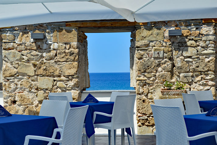 Hotel Sulle Onde Della Collina, Abendessen auf der Terrasse