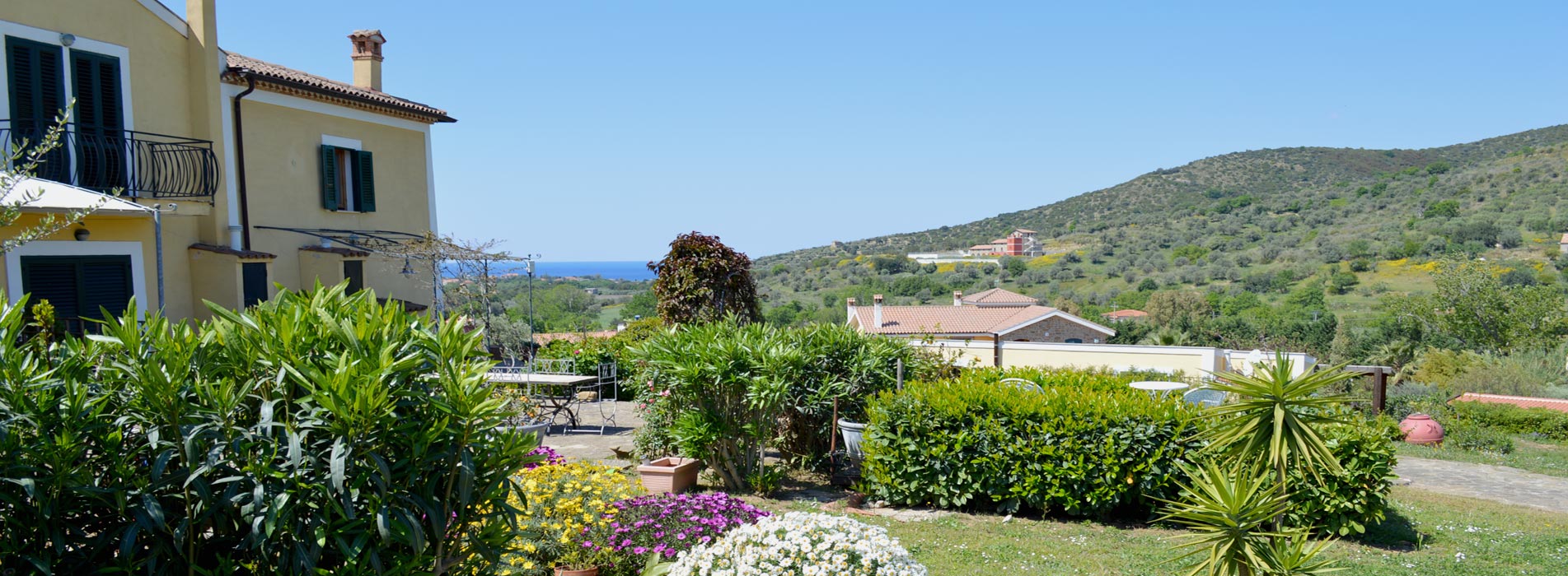 Tenuta Mezzorecchio, Ferienwohnungen im grünen mit Blick aufs Meer