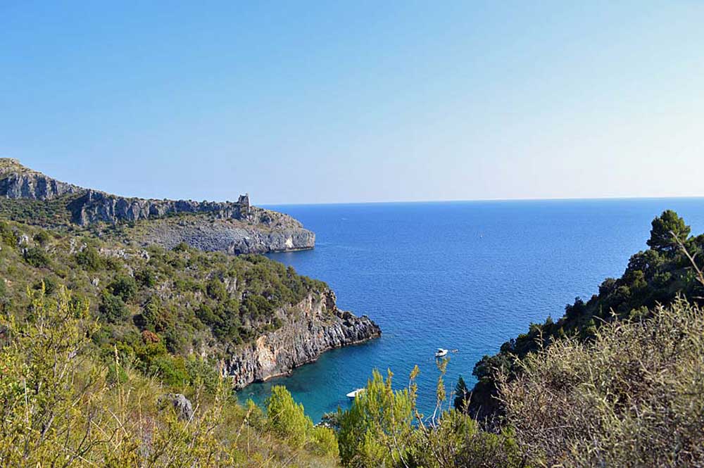 Traumhaftes Panorama, die Buchten im südlichen Cilento