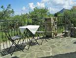 Terrasse und Eingang zur oberen Etage Terrasse vor dem Eingang zur oberen Etage