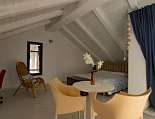 Doppelbett in der Mansarde Doppelbett in der Mansarde