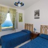 Zweites Zweibettzimmer mit Meerblick Zweites Zweibettzimmer im Obergeschoß mit Meerblick