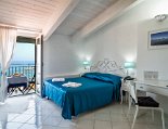 Doppelzimmer mit Balkon und Meerblick Doppelzimmer mit Balkon und Meerblick