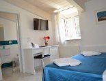 Kleineres Doppelzimmer in der Mansarde Kleineres Doppelzimmer in der Mansarde