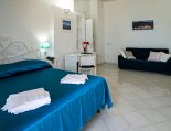 Alle Zimmer mit Schreibtisch und SatTV Alle Zimmer haben einen Schreibtisch und SatTV