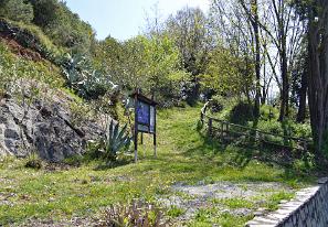 Einstieg zur Wanderung nach Trentinara